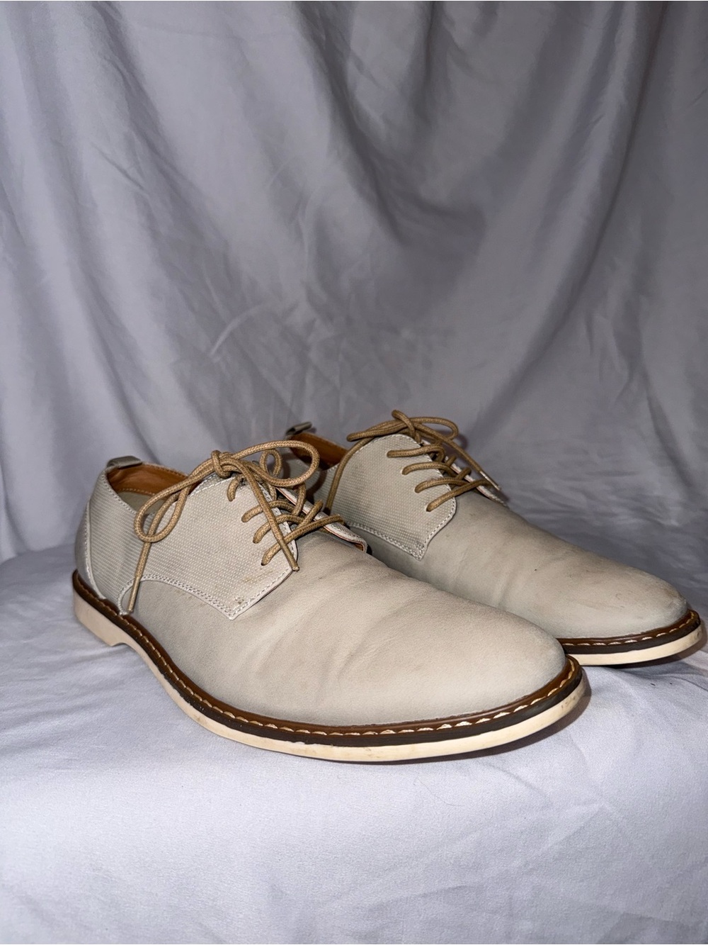 Goodfellow & Co Men’s Lace-Up Oxfords in Light Beige with Tan Trim